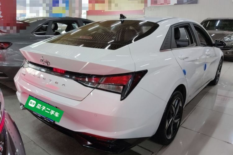 Used Hyundai Elantra 2022 1.5L CVT GLX Elite Edition Rear Right 45 Deg