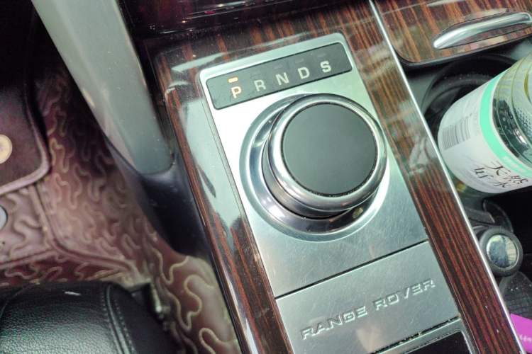 Used Land Rover Range Rover Vogue 2014 3.0 V6 SC U.S.-Spec Version