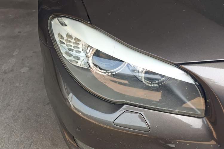 Used BMW 5 Series 2012 530Li Leading Model Right Front Headlight