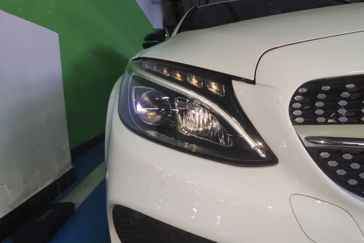 Used Mercedes-Benz C-Class 2015 C 200 Sport Edition