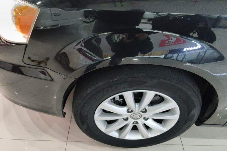 Used Chrysler Grand Voyager 2014 3.6L Comfort Edition Exterior 4