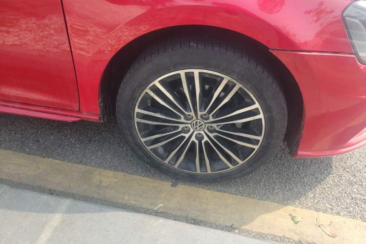 Used Volkswagen Bora 2014 1.4TSI Automatic Sportline
