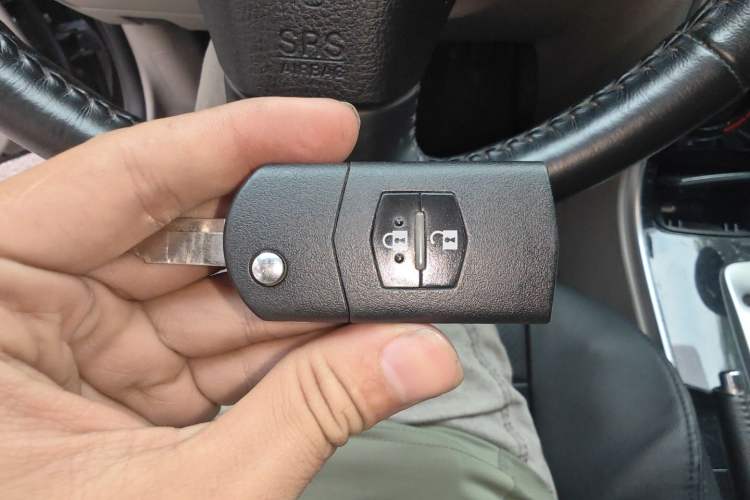 Used Mazda 6 2012 2.0L Automatic Fashion Edition Vehicle Key