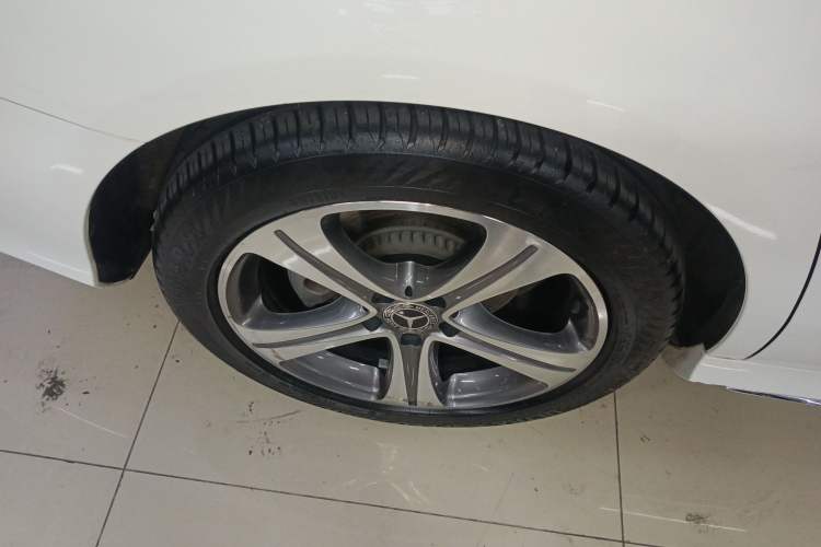 Used Mercedes-Benz E-Class 2019 E 200 L Sport Edition
