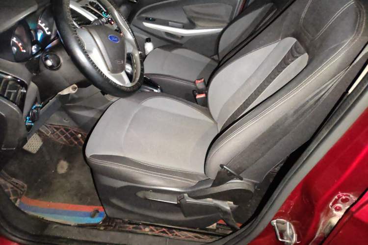 Used Ford EcoSport 2013 1.5L Automatic Fashion Model