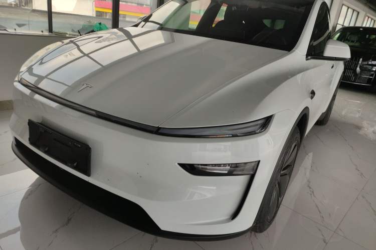 Used Tesla Model Y 2026 Rear-Drive Model