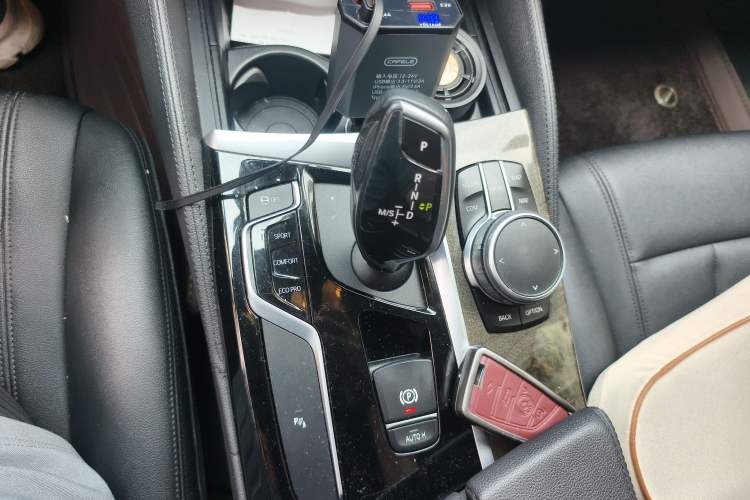 Used BMW 5 Series 2020 525Li M Sport Package