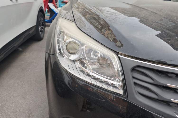 Used Haima S7 2013 2.0L Automatic ZhiShang Version
