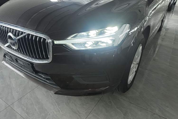 Used Volvo XC60 2019 T5 4x4 Smart Edition China V Standard
