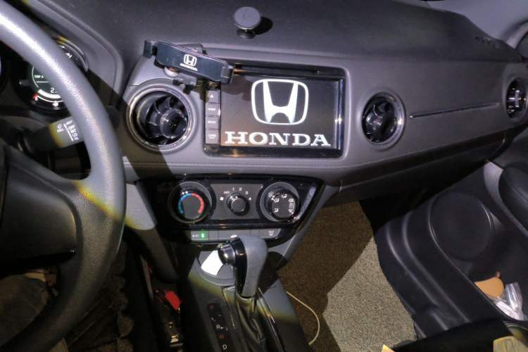 Used Honda XR-V 2015 1.5L LXi CVT Classic Edition