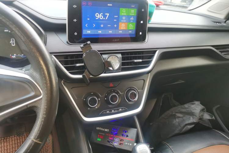 Used Wuling Hongguang S3 2018 1.5L Manual Comfort Model China V Standard
