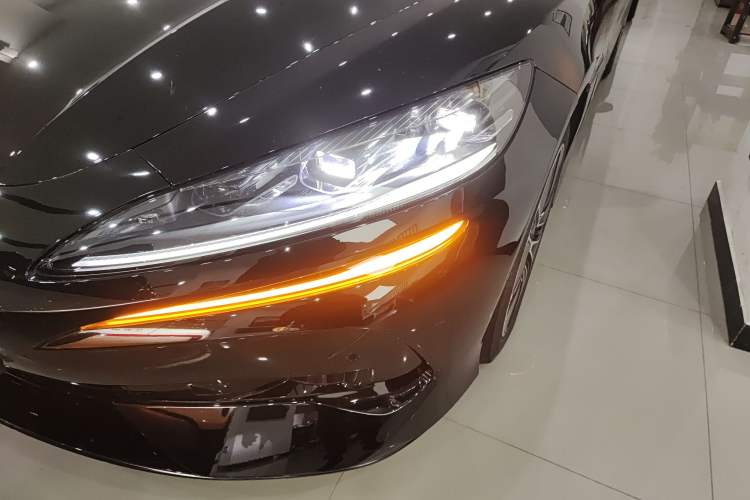 Used Denza Z9GT 2024 1100 Four-Wheel Drive Max Edition
