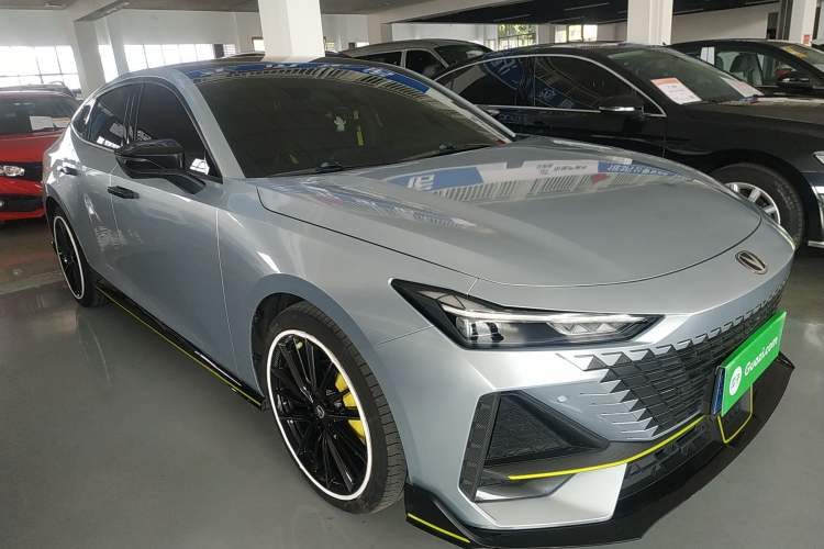 Used CHANGAN UNI-V 2022 1.5T Sport Edition