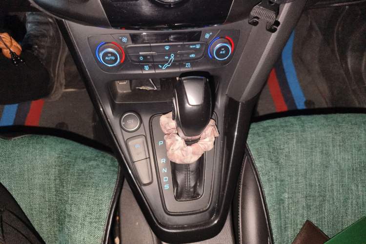 Used Ford Focus 2017 Hatchback EcoBoost 125 Automatic - Ultra-Powerful Style Edition with Smart Drive Features