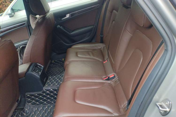 Used Audi A4L 2016 35 TFSI Automatic Comfort Model Left Rear Seat