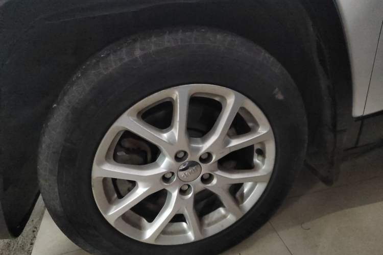 Used Jeep Cherokee 2016 2.0L Superior Edition