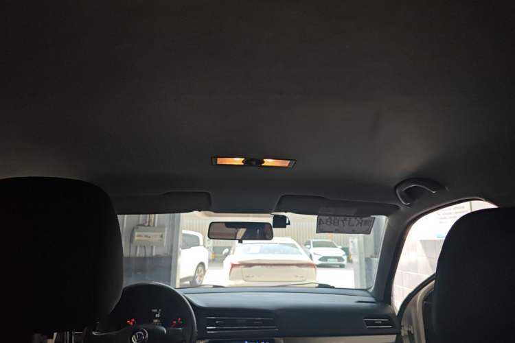 Used Volkswagen Lavida 2019 Lavida Start 1.5L Automatic Trendy Version China VI Standard