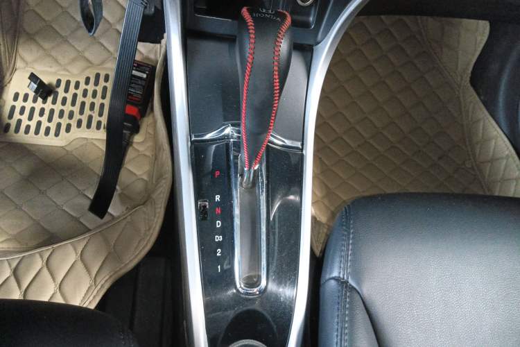 Used Honda Crider 2015 1.8L automatic comfort version
