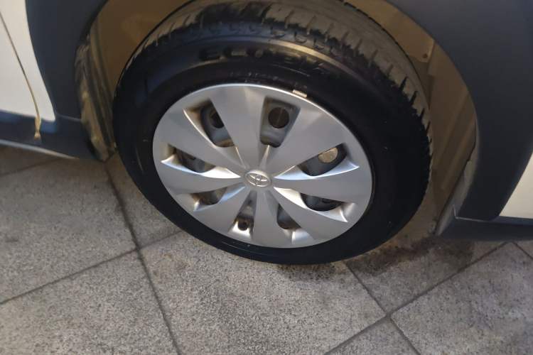 Used Toyota YARiS L Zhi Xuan 2022 X-Trail 1.5L CVT Leading PLUS Edition Right Front Wheel Hub