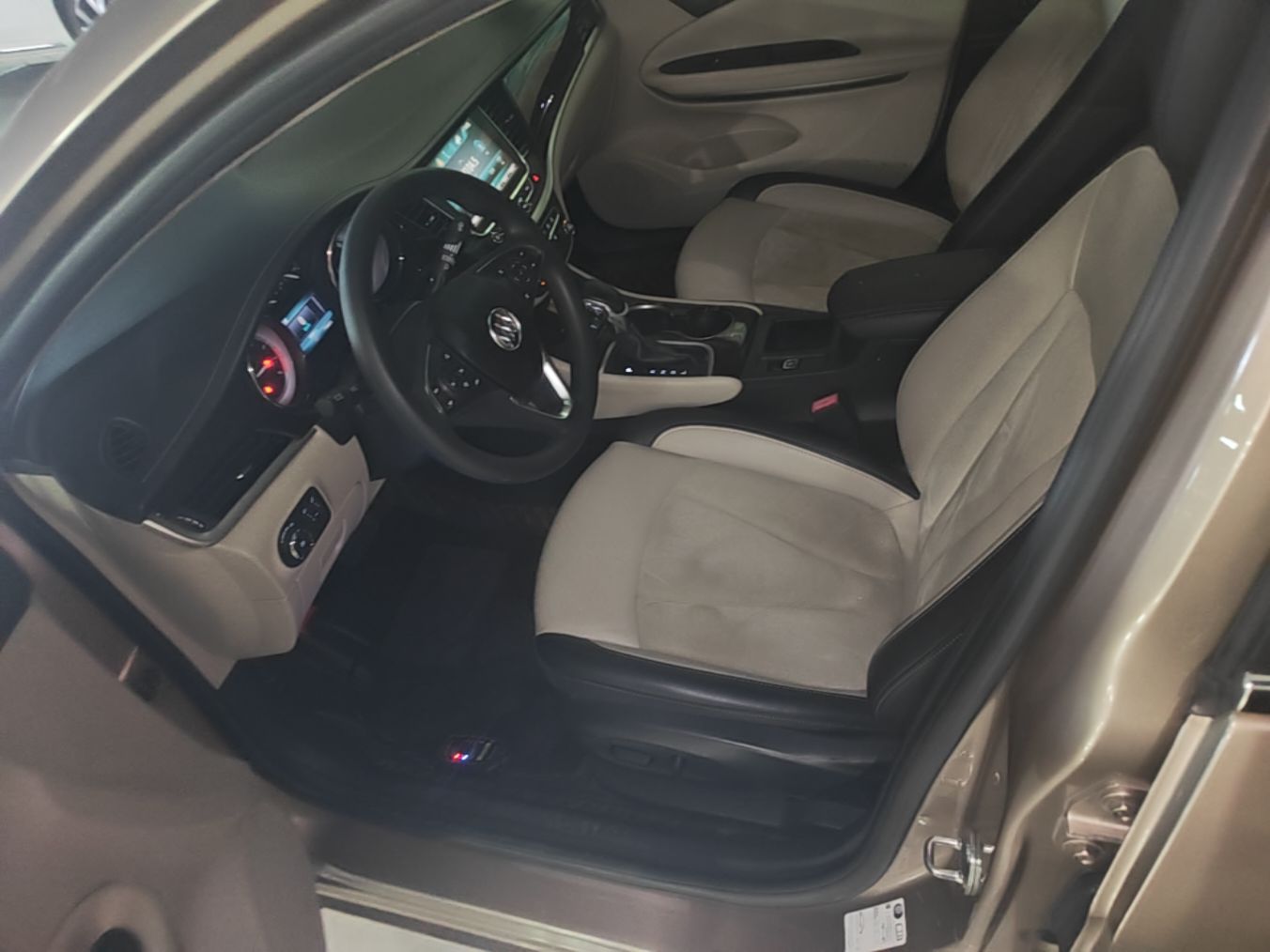 Vordere Reihe im Auto