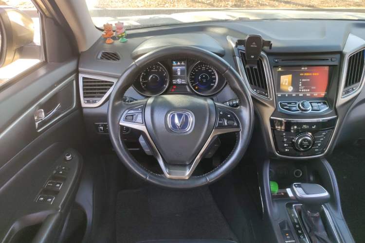 Used Changan CS75 2014 1.8T Automatic Prestige Model China IV Standard
