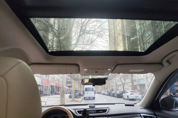 Used Nissan X-Trail 2016 2.0L CVT Smart Enjoyment Version 4WD
