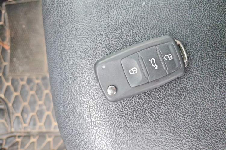 Used Volkswagen Sagitar 2012 1.4TSI Automatic Luxury Edition