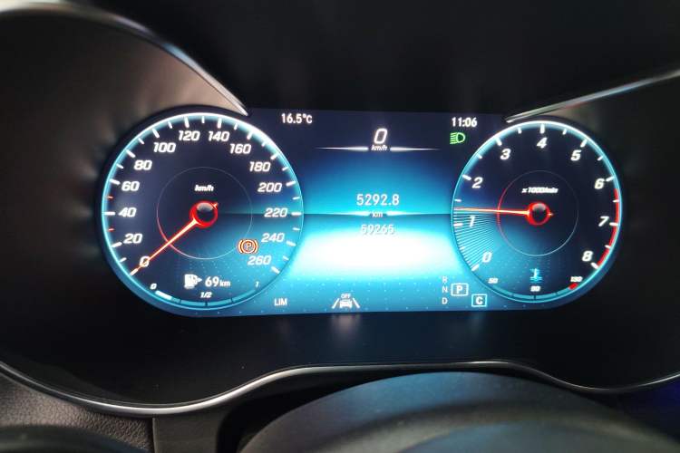 Used Mercedes-Benz GLC 2021 GLC 300 L 4MATIC Dynamic Model
