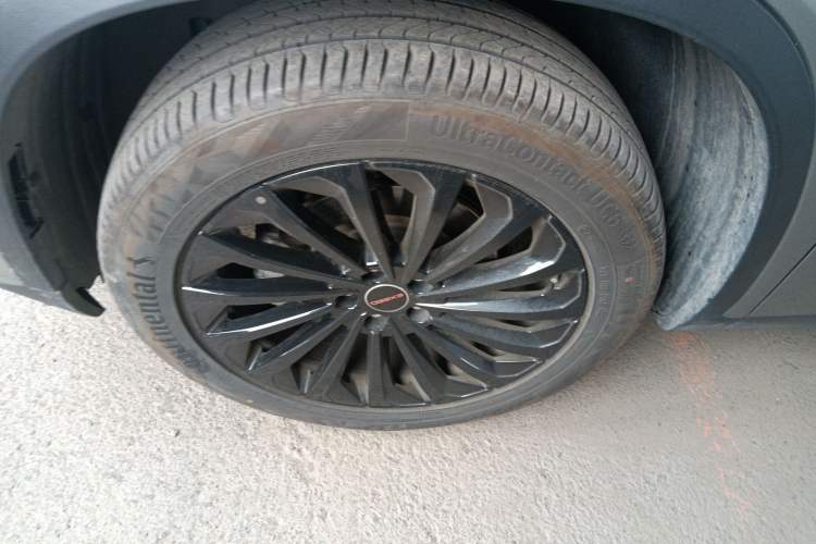 Used EXEED Lingyun 2023 300T Two-Wheel Drive Starry Edition Left Front Wheel Hub