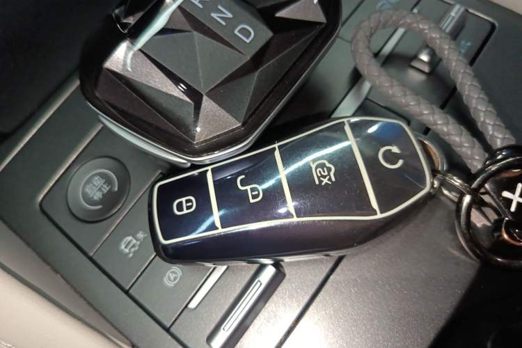 Used BYD Yuan UP 2024 401 km Active Version