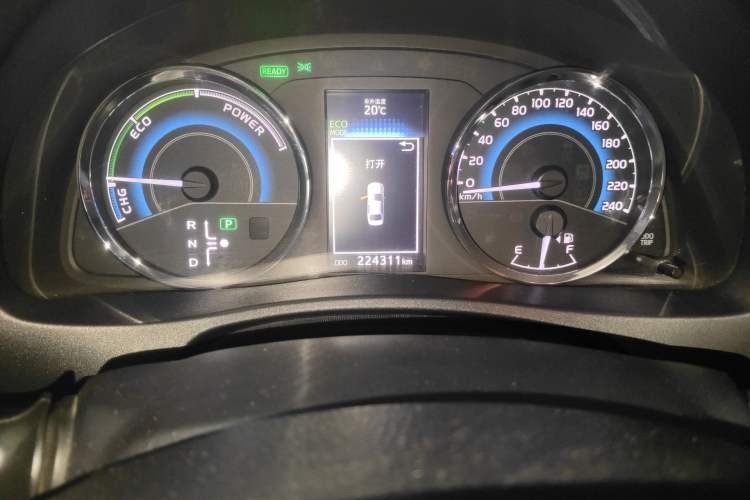 Used Toyota Levin 2017 Revised Dual-Engine 1.8H GS E-CVT Elite Sunroof Version China V Standard