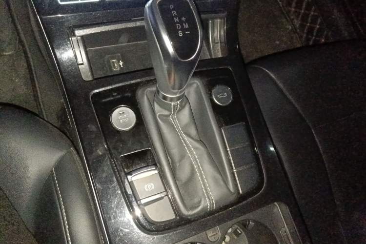 Used Hongqi H5 2019 30TD Dynamic Edition