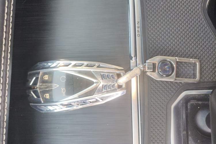 Used CHANGAN UNI-K iDD 2023 Zhidian iDD 1.5T 135km Smart & Fun Model