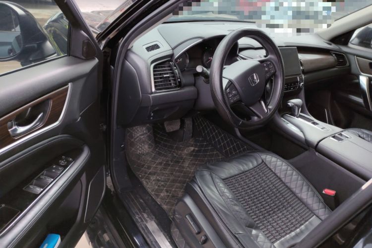 Used Honda Avancier 2017 240TURBO Two-Wheel Drive Elite Edition Driver Seat