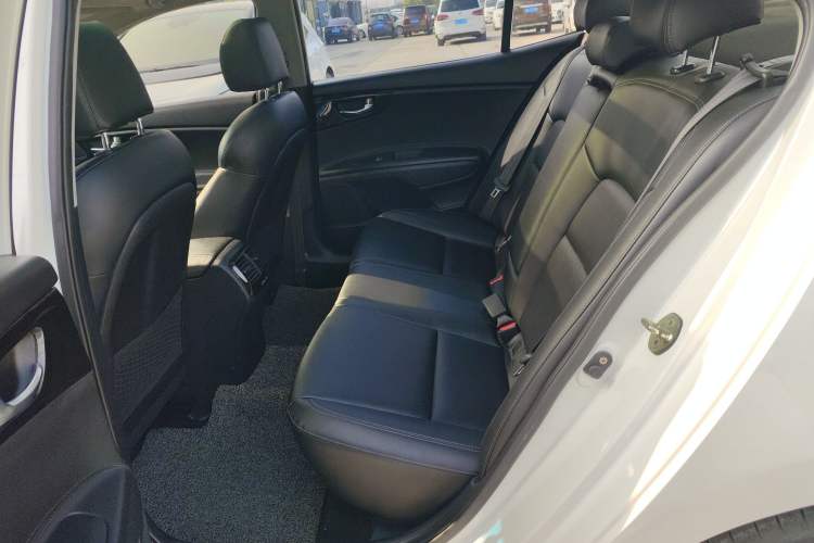 Used Kia K4 2014 1.8L Automatic DLX Left Rear Seat