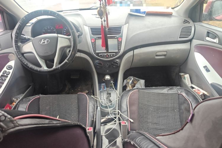 Used Hyundai Verna (older generation) 2010 Sedan 1.4L Automatic Fashionable GT Model
