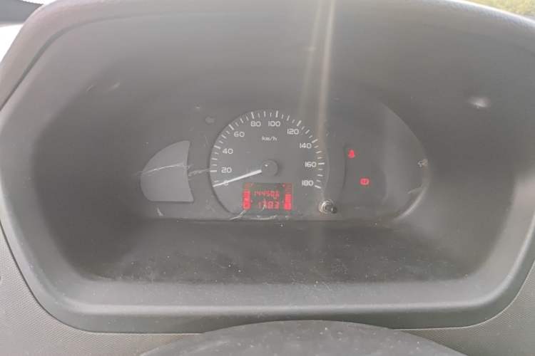 Used Wuling Rongguang 2014 1.2L S Base Model