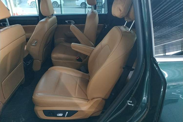 Used Li Auto ONE 2021 Extended-Range 6-Seater Version Left Rear Seat