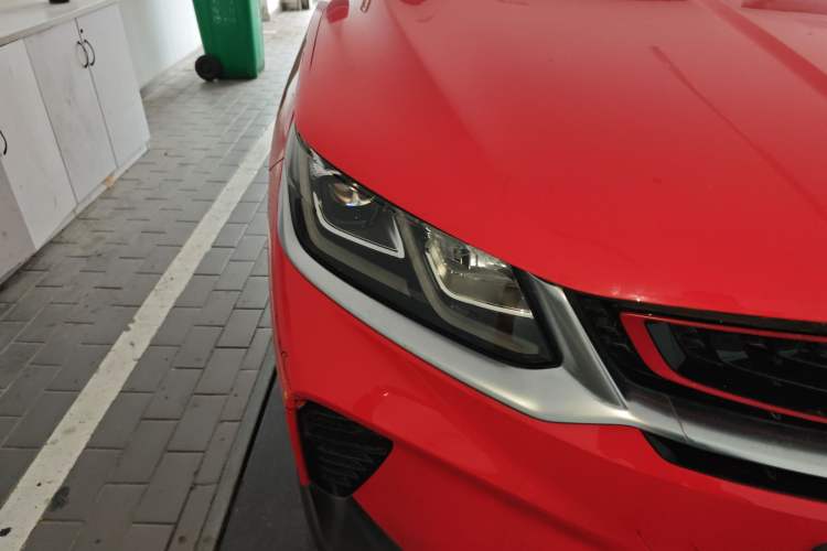 Used Geely Auto Coolray 2020 PRO 260T DCT Knight Right Front Headlight