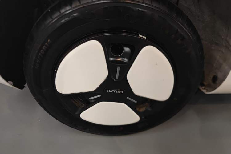 Used CHANGAN NEVO Lumin 2022 210km Sweet Edition Right Rear Wheel Hub