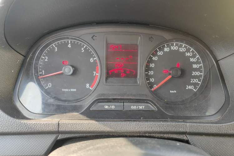 Used Volkswagen Jetta 2013 1.4L Manual Fashion Model