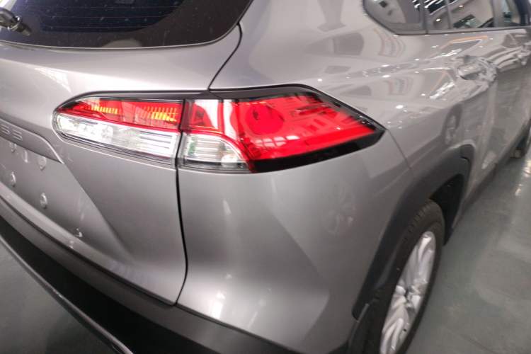 Used Toyota Corolla Cross 2024 2.0L Elite Edition Right Rear Taillight