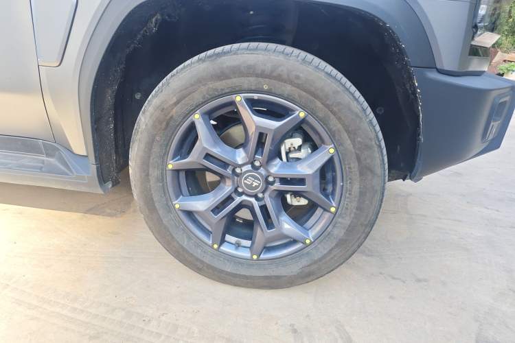 Used JETOUR Traveler C-DM 2024 C-DM 129KM Linye Edition Right Front Wheel Hub