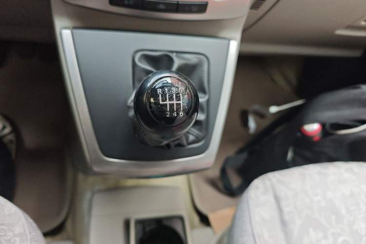 Used Mazda 5 2008 2.0 Manual Comfort Version
