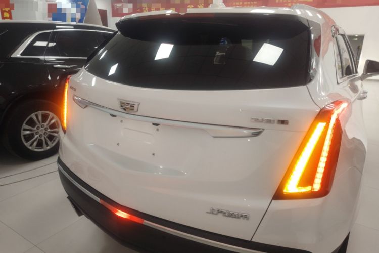Used Cadillac XT5 2020 28T Tech Edition Rear