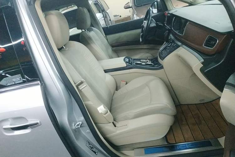 Used Buick GL8 2017 25S Luxury Version China V Standard