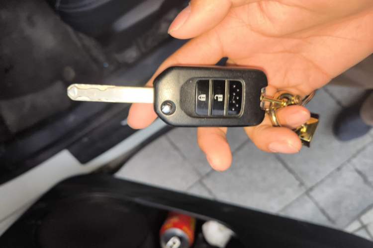 Used Honda XR-V 2017 1.5L LXi CVT Classic Edition Vehicle Key