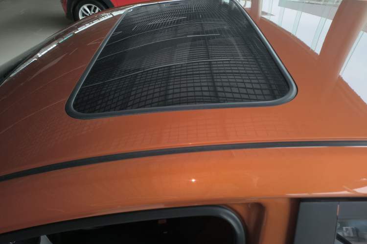 Used Hyundai Verna Ray 2014 1.4L Automatic GLX
