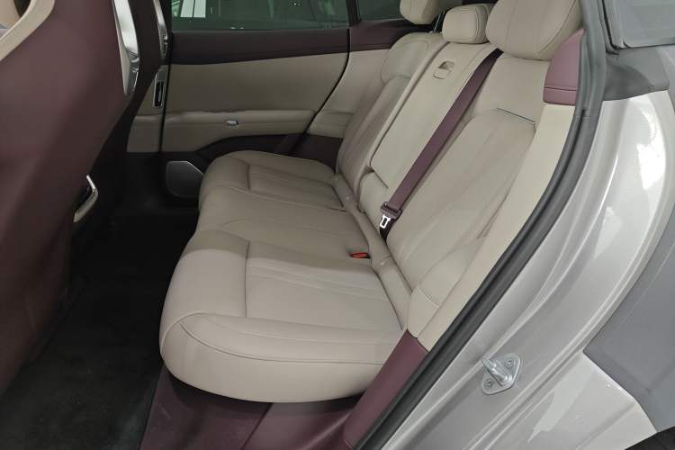 Used Xiaomi Auto YU7 2025 Ultra-Long Range Rear-Wheel Drive Version