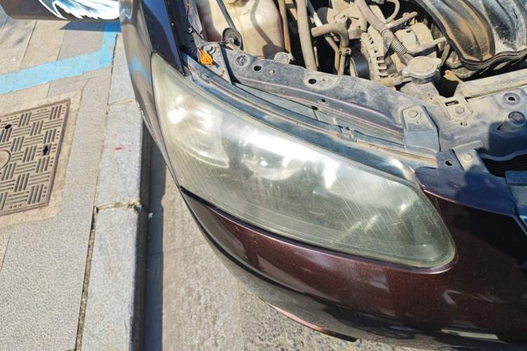 Used Geely Auto Classic Emgrand 2013 Hatchback 1.5L Manual Entry-Level Model
